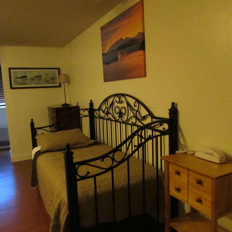 Creekwood Inn Anchorage Exterior foto