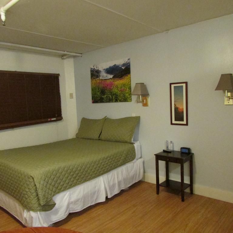 Creekwood Inn Anchorage Exterior foto